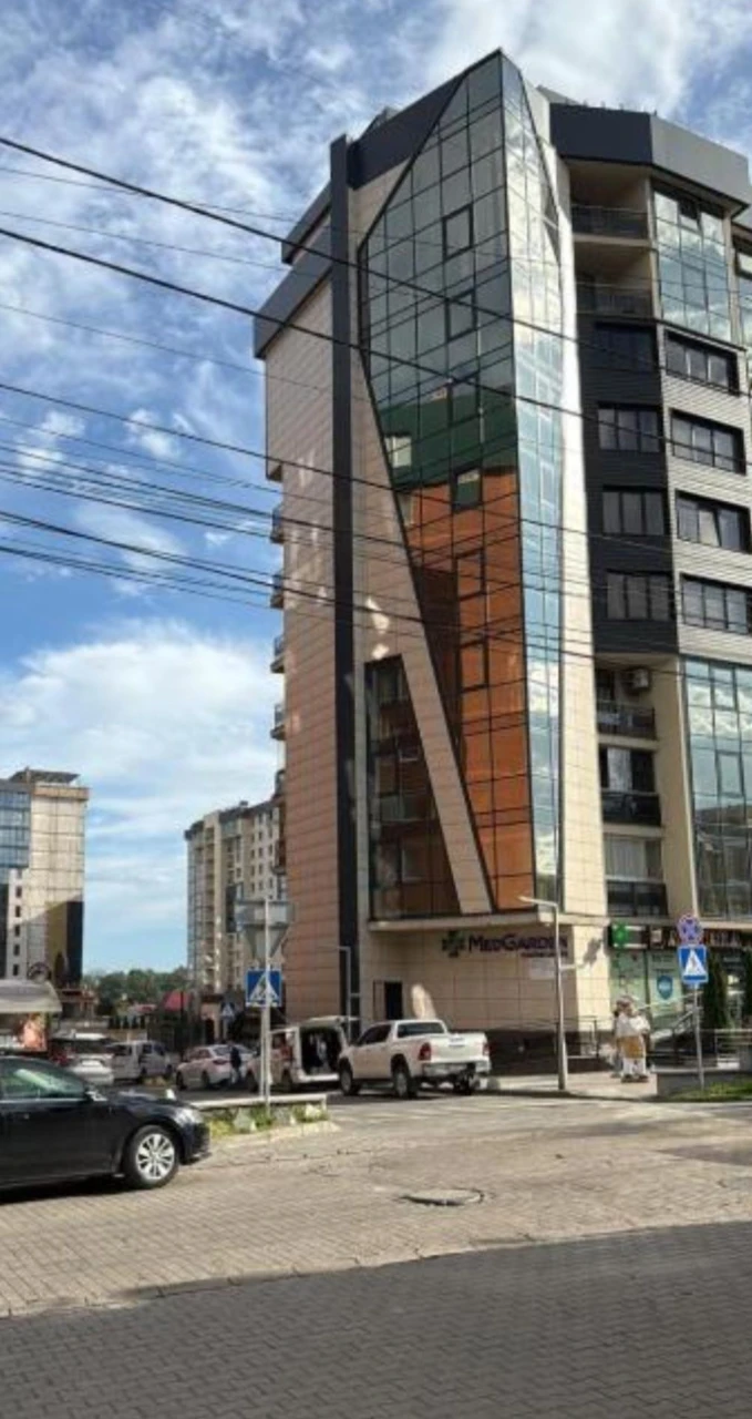 126 км.м в рідному з найкращих районів  м.Чернівців