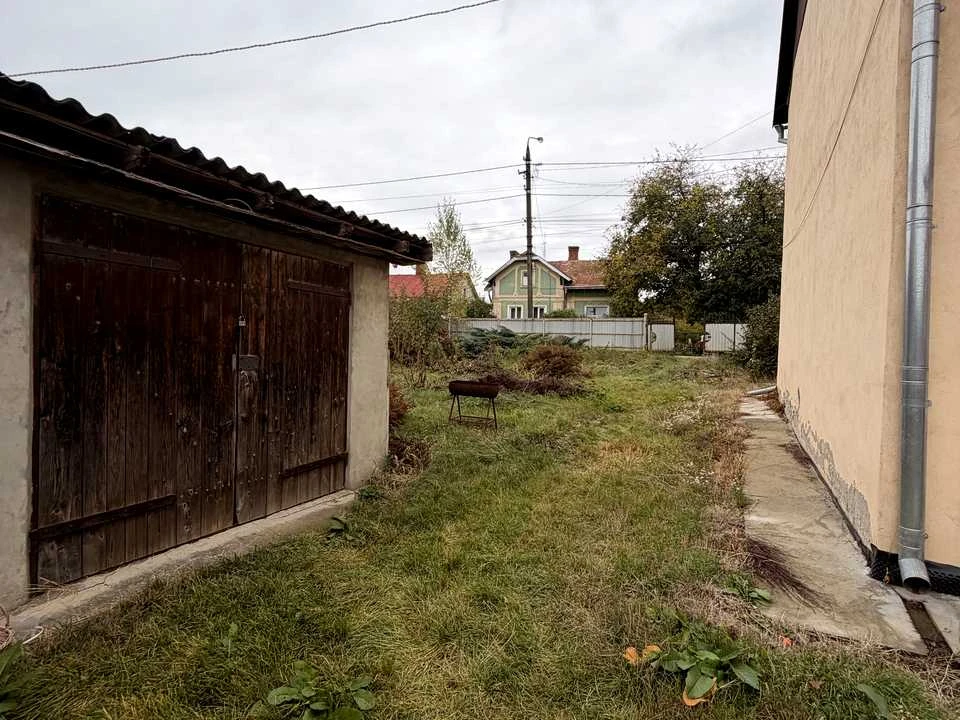 Квартира. Чернівці, Корнелія Дзержика вул.