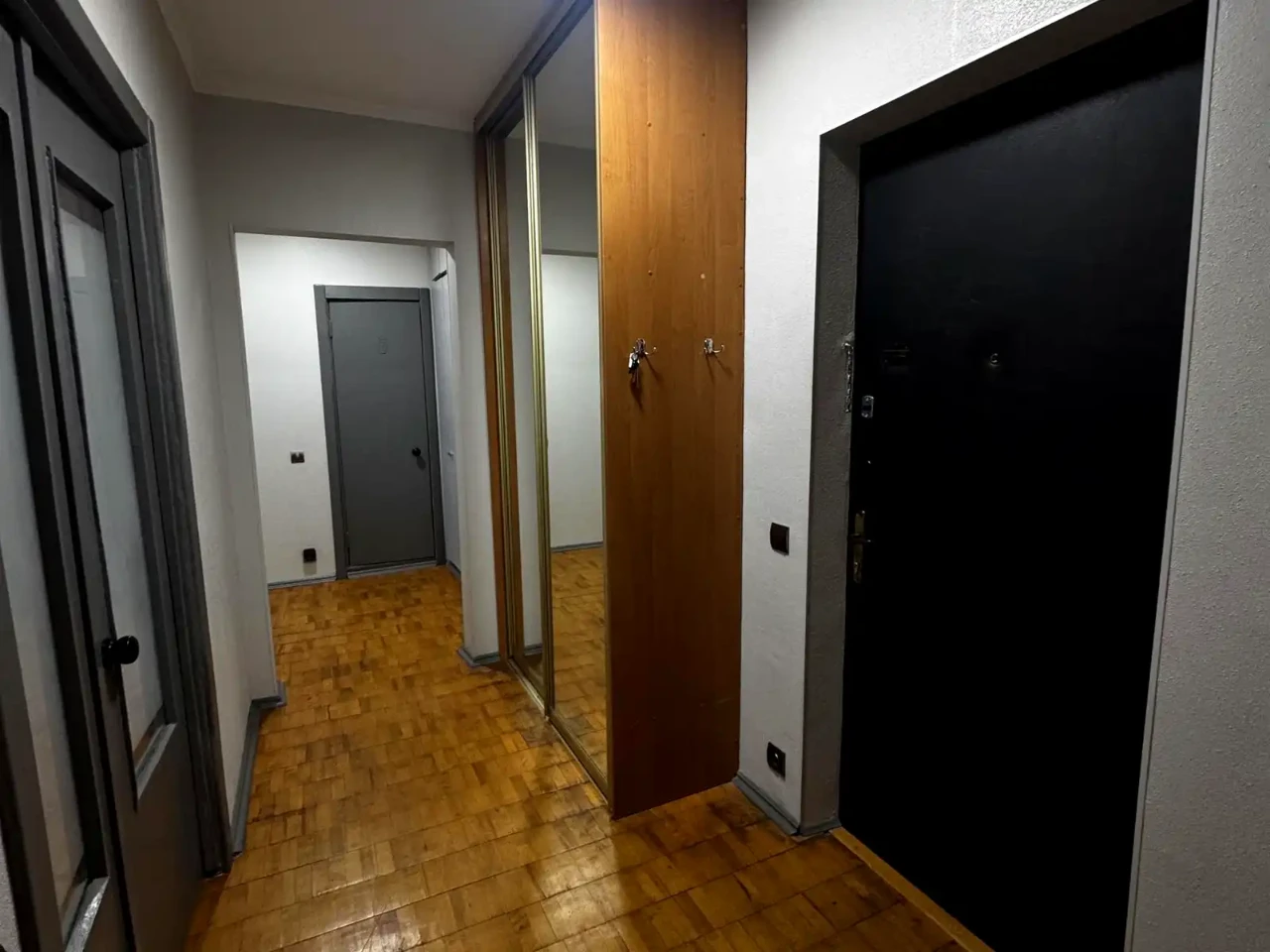 Оренда квартири 2-кімн. 55 м² 9/16 пов.