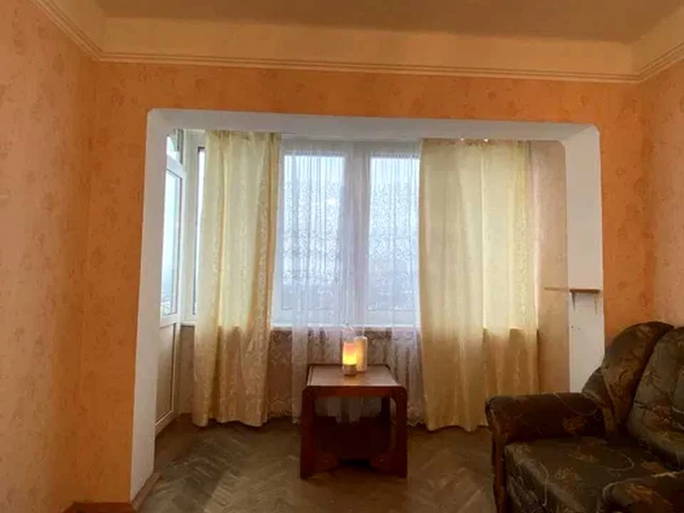 Квартира. Київ, Ольжича вул.