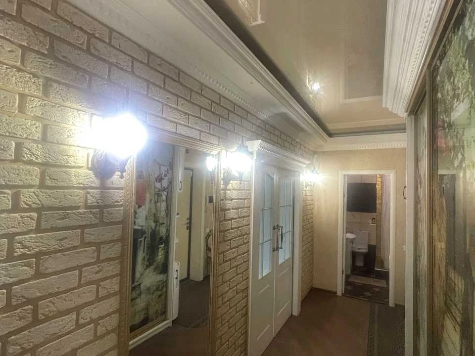 Квартира. Київ, Борщагівська вул.