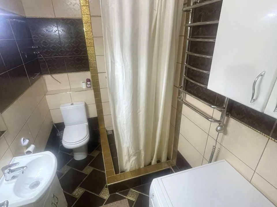 Квартира. Київ, Борщагівська вул.