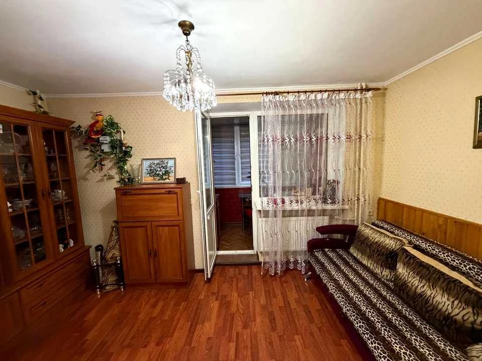 Квартира. Київ, Зодчих вул.