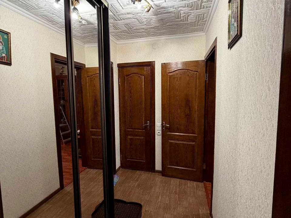 Квартира. Київ, Зодчих вул.