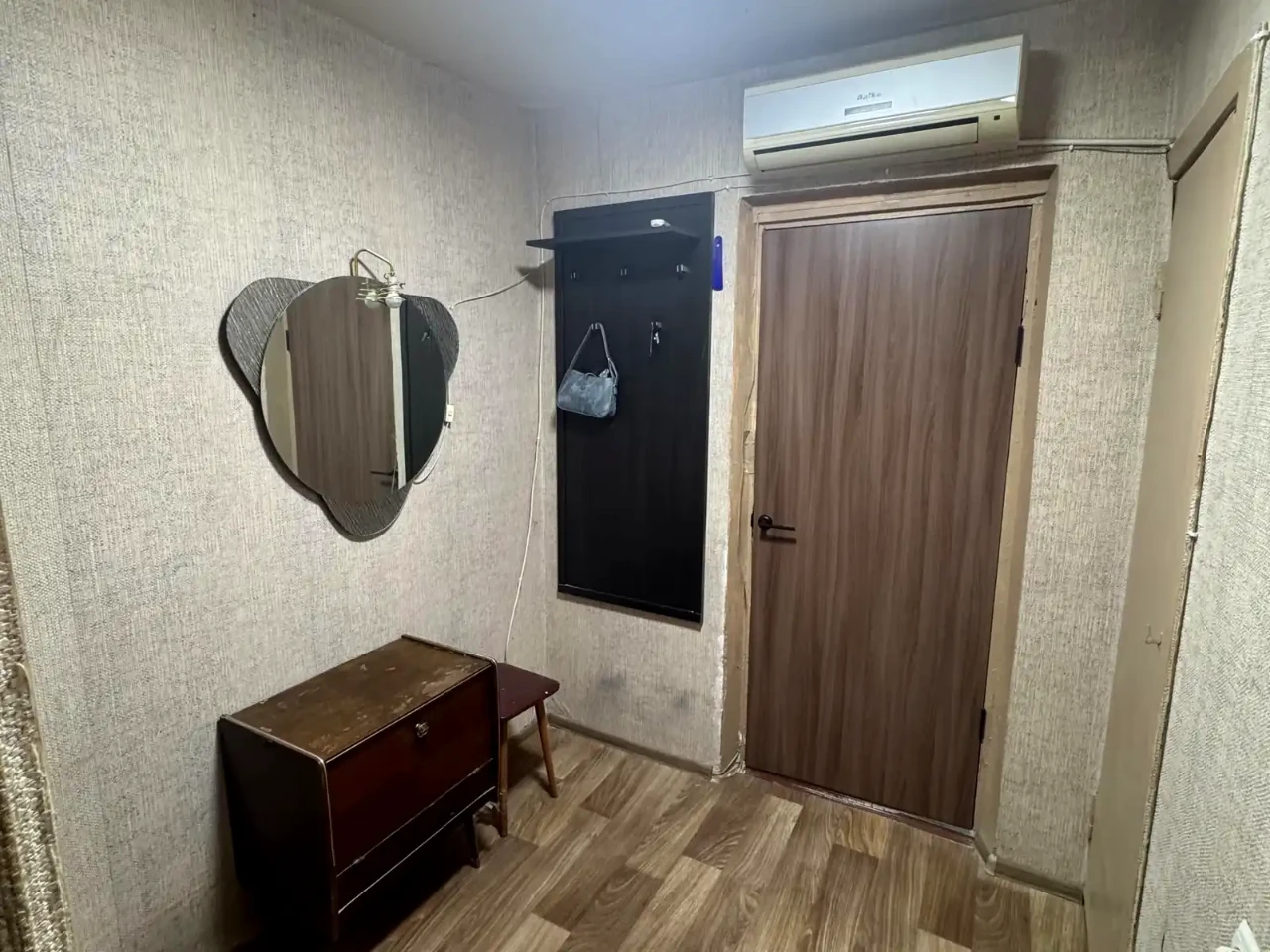 Оренда квартири 1-кімн. 50 м² 2/14 пов.