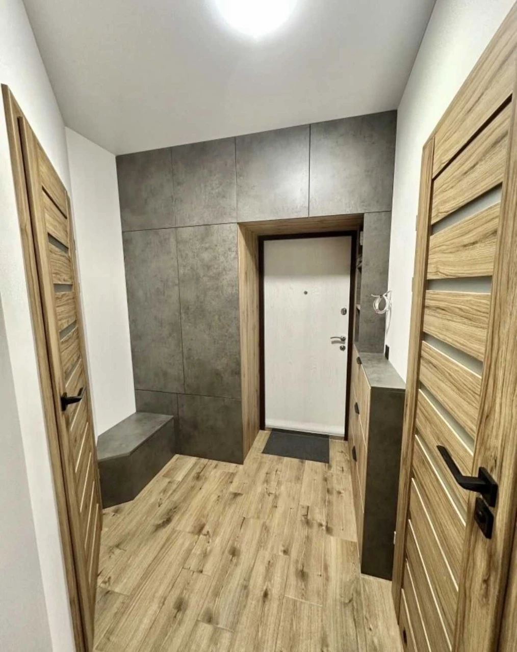 Продаж  квартири  ЖК  Первоцвіт вул. Вулецька + підвал