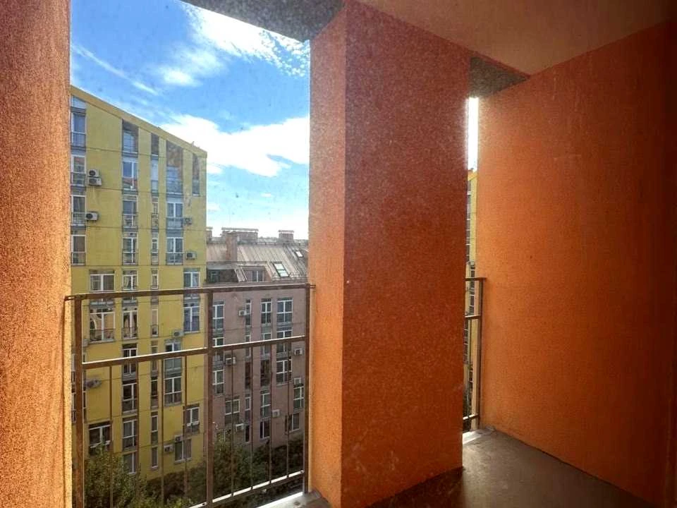 Квартира. Київ, Регенераторна вул.