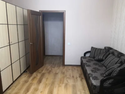 продаж квартири на Троещинських Ліпках