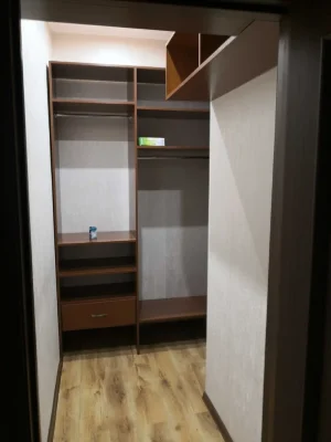 продаж квартири на Троещинських Ліпках