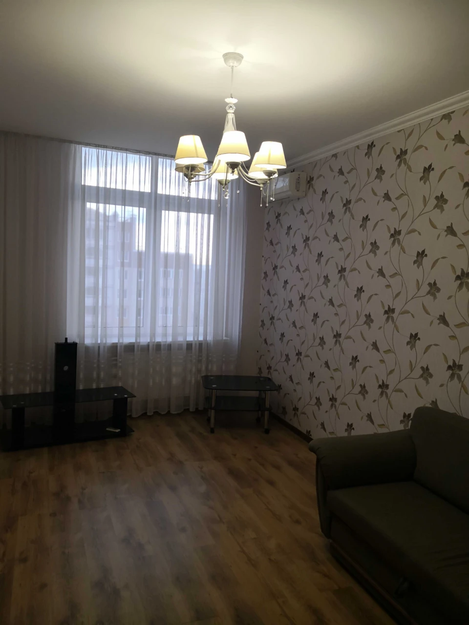 продаж квартири на Троещинських Ліпках