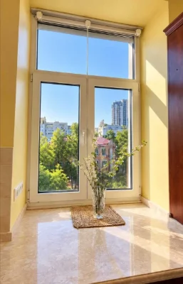 Продаж 3к 72м2 Центр Липська Хрещатик Круглоуніверситетська