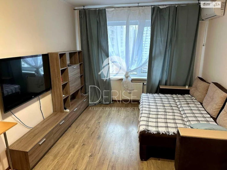 Продаж Квартира Дарницький