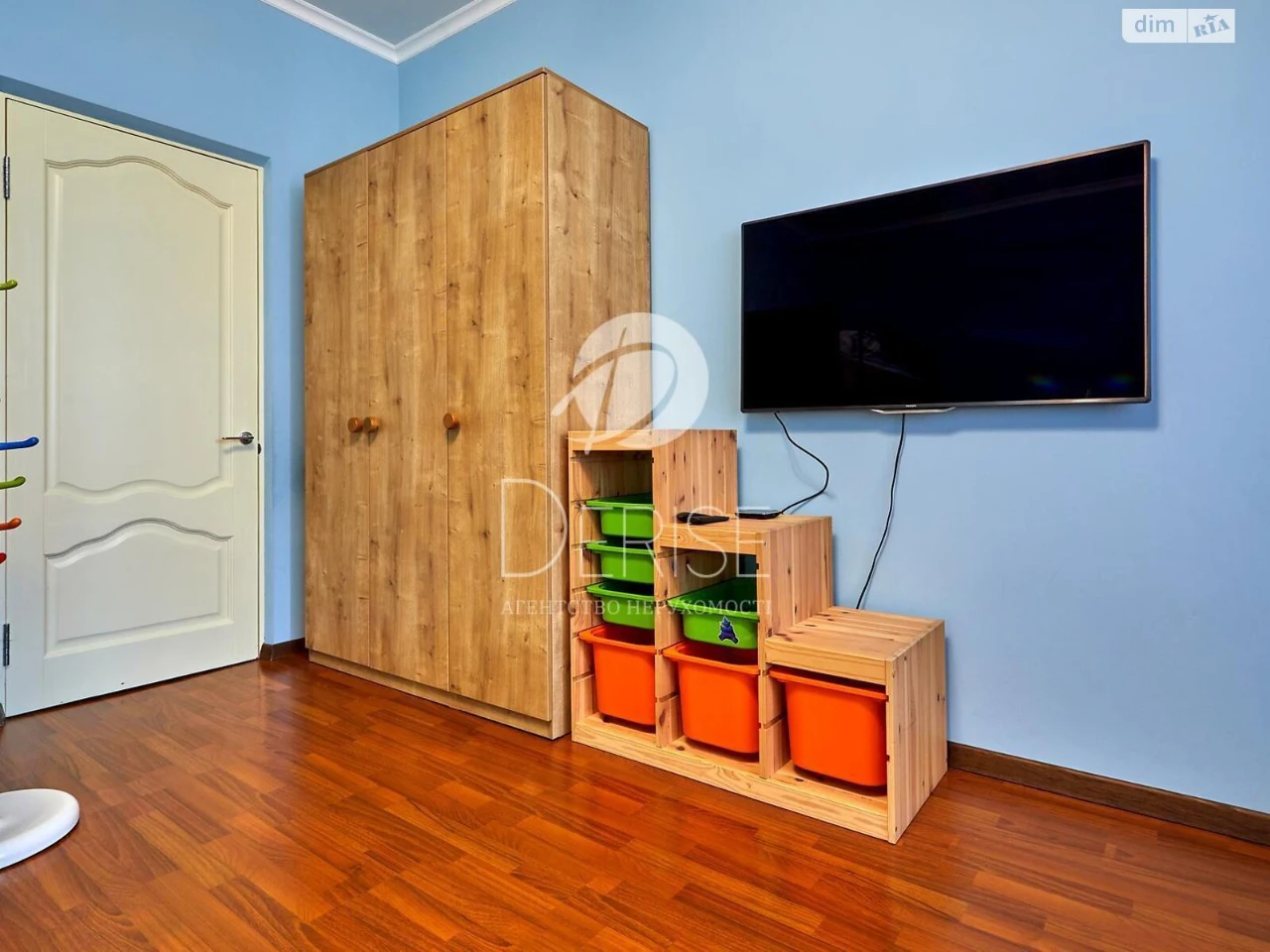 Продаж Квартира Дарницький