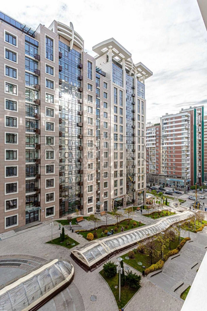 /Продажа / Квартира / Бульвар Фонтанов / Саперное поле 5А /