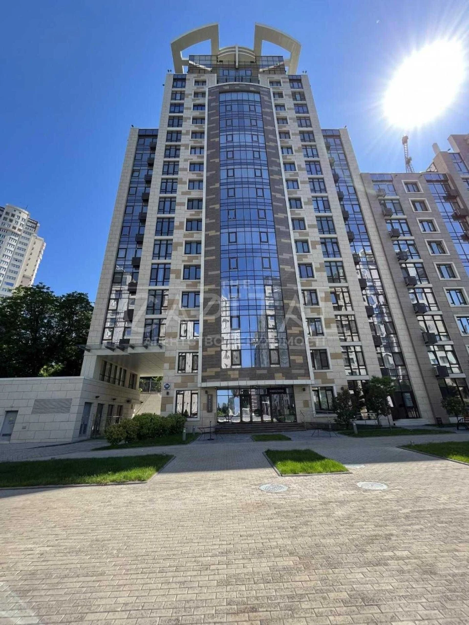 /Продажа / Квартира / Бульвар Фонтанов / Саперное поле 5А /
