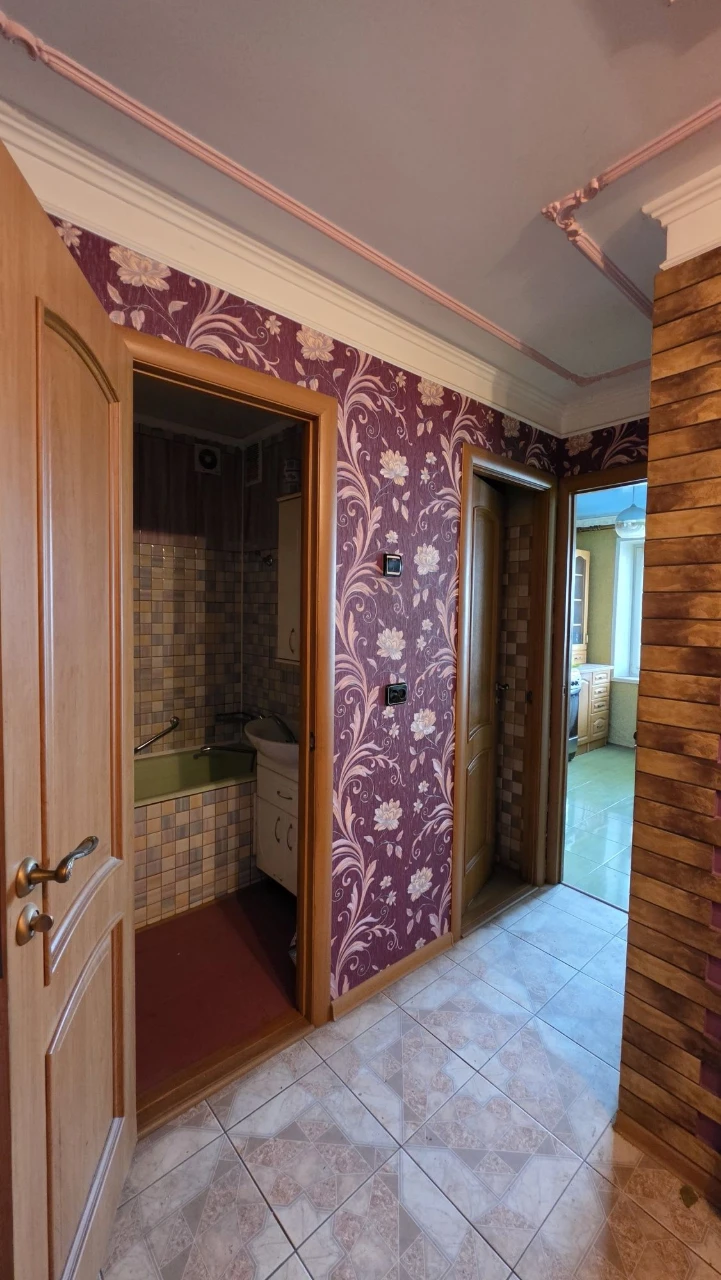 Продам квартиру на Даманськом