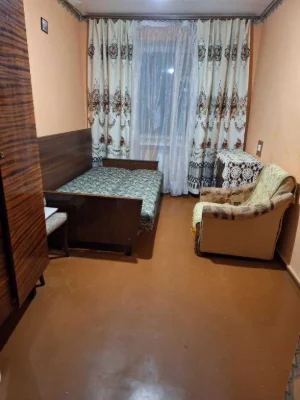 Продам 3-х кімнатну квартиру в м.Миргород