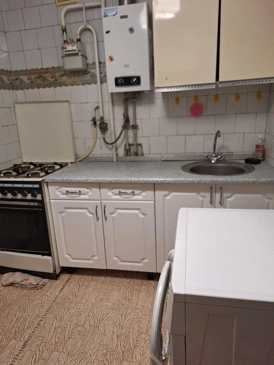 Продам 3-х кімнатну квартиру в м.Миргород