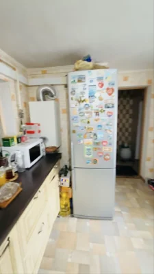 Продаж будинку в містечку з заповідником