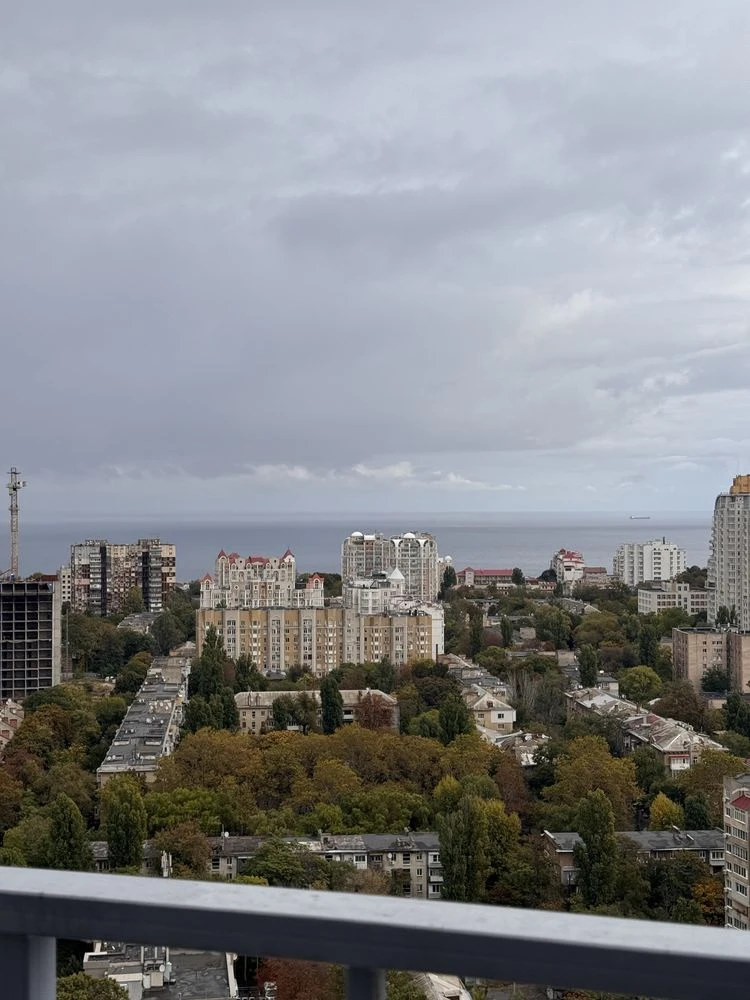 ЖК «Четыре сезона» | 70 м² | Вид на город и море