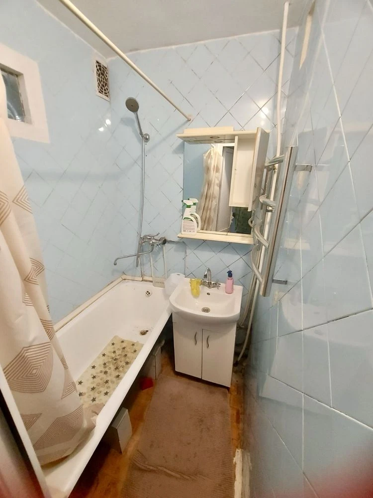 продаж квартири в Інгульскому районі