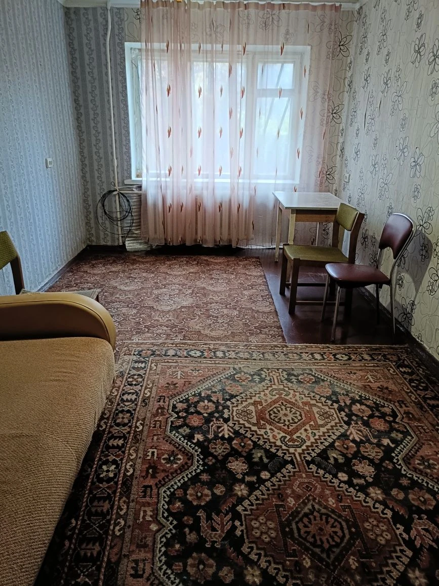 1-на квартира в центрі міста, Іллінська