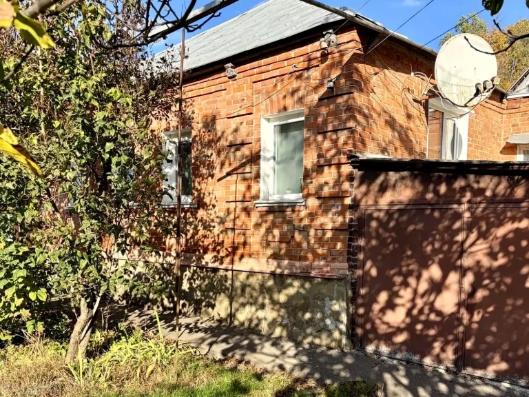 Продаж будинку 120 м² 6.8 сот.