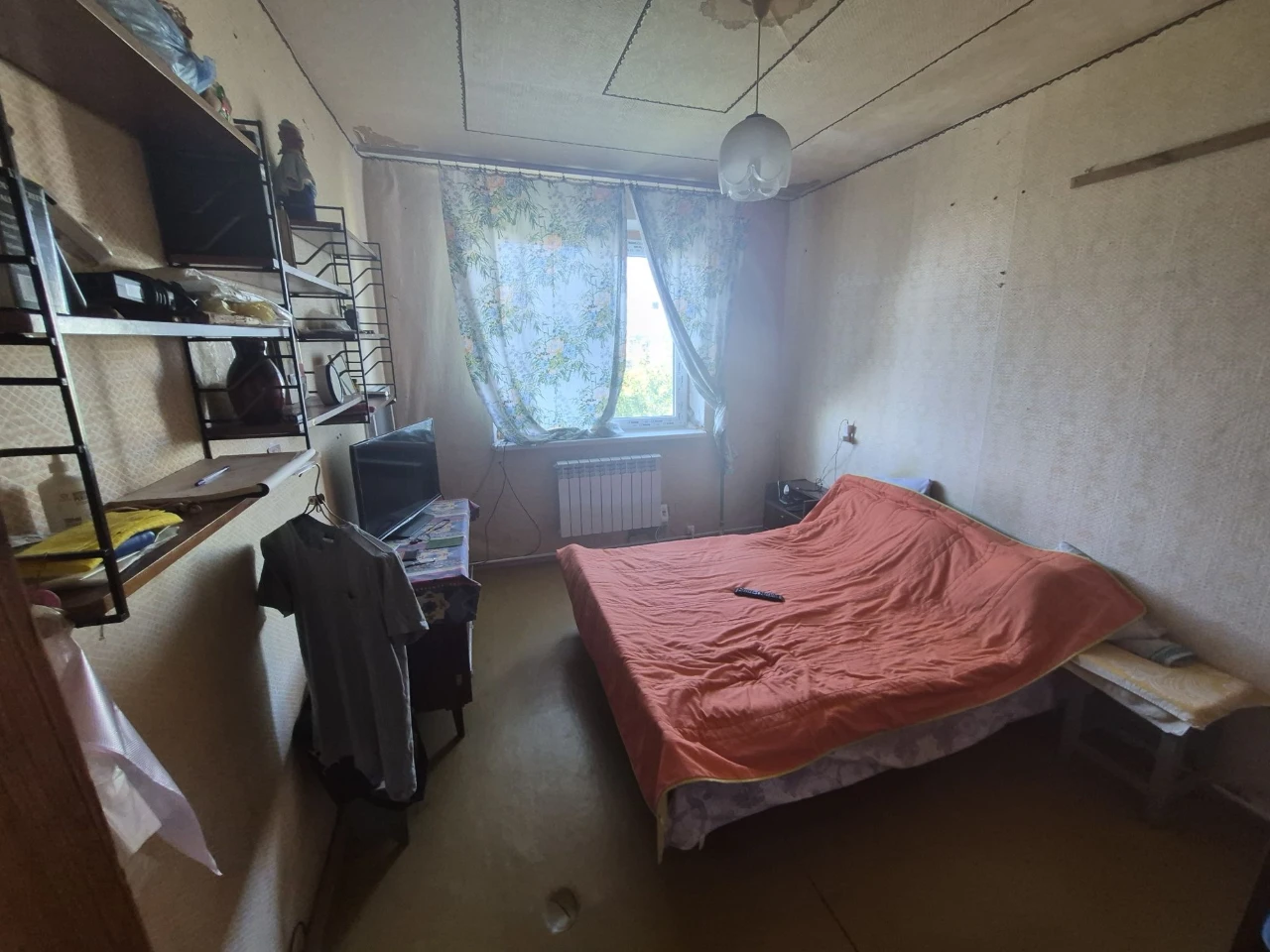 Продам 2-х кімнатну квартиру