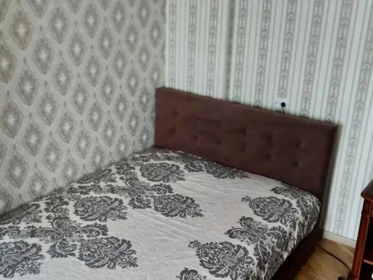 Квартира. Київ, Богдана Хмельницького вул.
