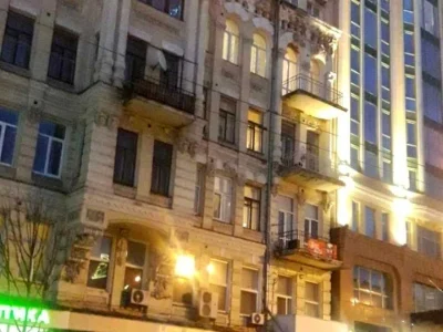 Квартира. Київ, Богдана Хмельницького вул.