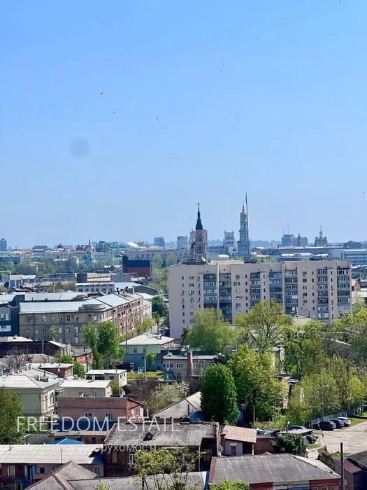 $89,000 3-room apartment/100 m2/Little Red Riding Hood residential complex/Yuzhny