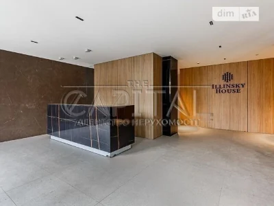Sale of 3-room apartment 117 sq. m. on Naberezhno-Khreshchatytska 2 st.
