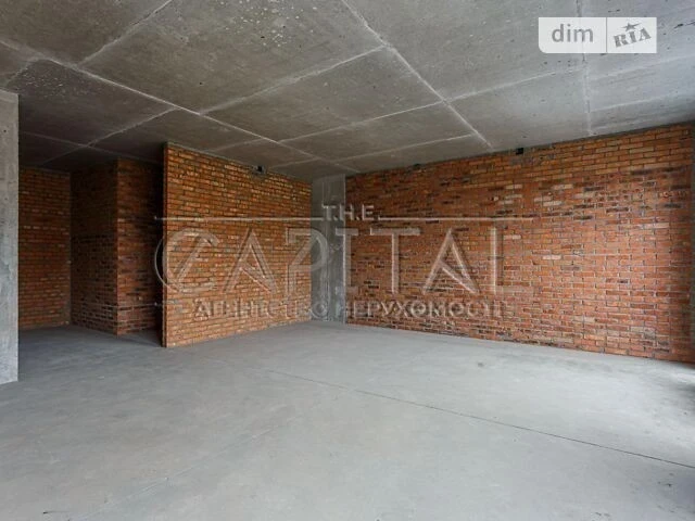 Sale of 3-room apartment 117 sq. m. on Naberezhno-Khreshchatytska 2 st.