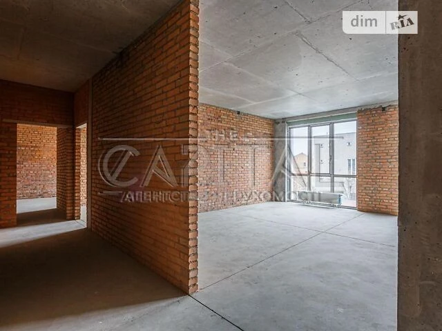 Sale of 3-room apartment 117 sq. m. on Naberezhno-Khreshchatytska 2 st.