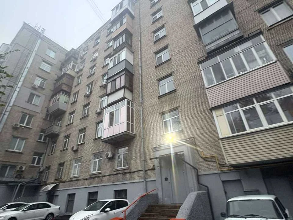 Квартира. Київ, Повітряних Сил просп.