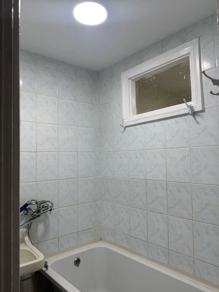 Продаж 3-кімнатна, 60м2, від власника