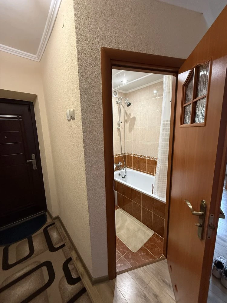 Продаж 2 кімнатної квартири