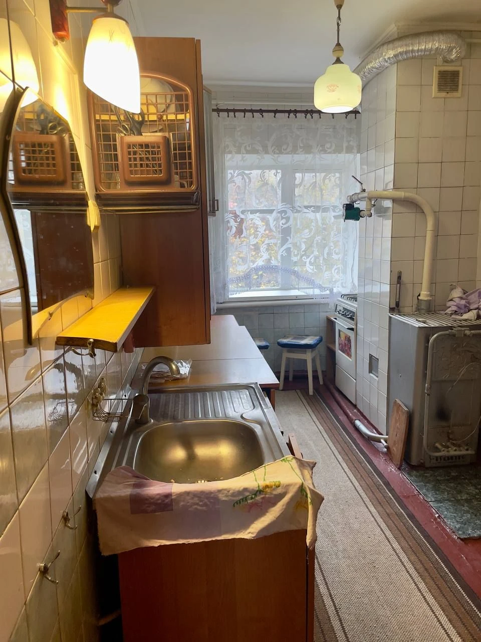 3-Кімнатна квартира в місті Буринь , біля автовокзалу , з га