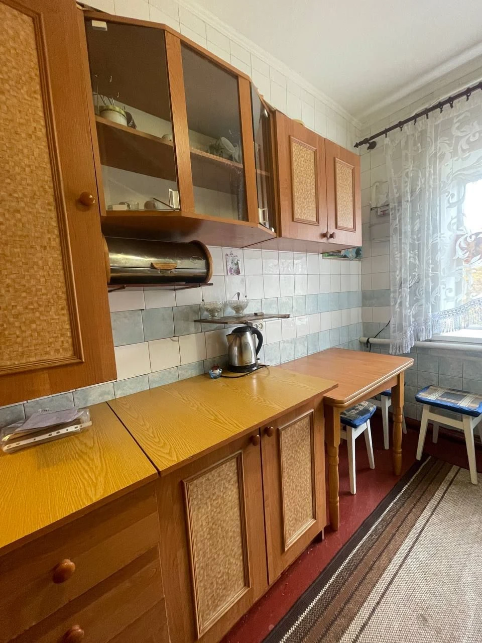 3-Кімнатна квартира в місті Буринь , біля автовокзалу , з га