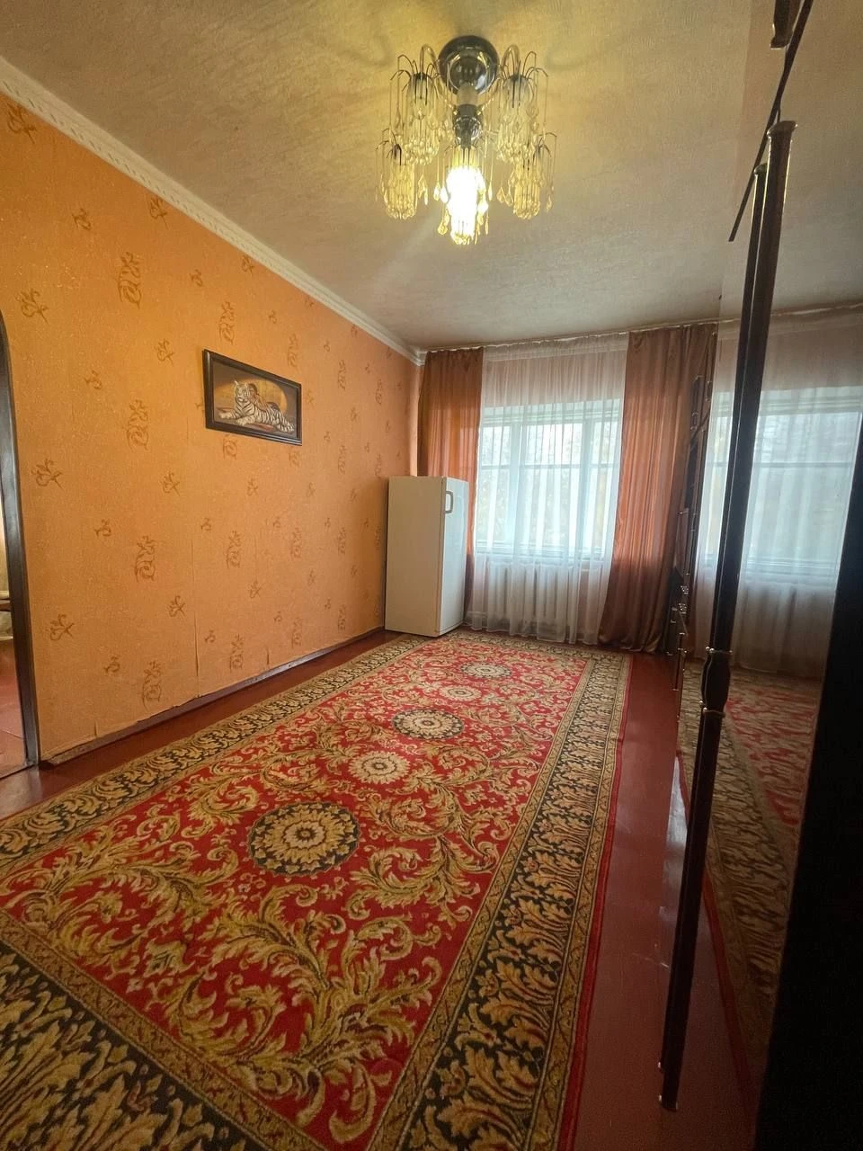 3-Кімнатна квартира в місті Буринь , біля автовокзалу , з га