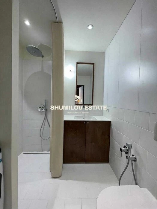 Apartments center (40 Zamarstynivska street) passive investment