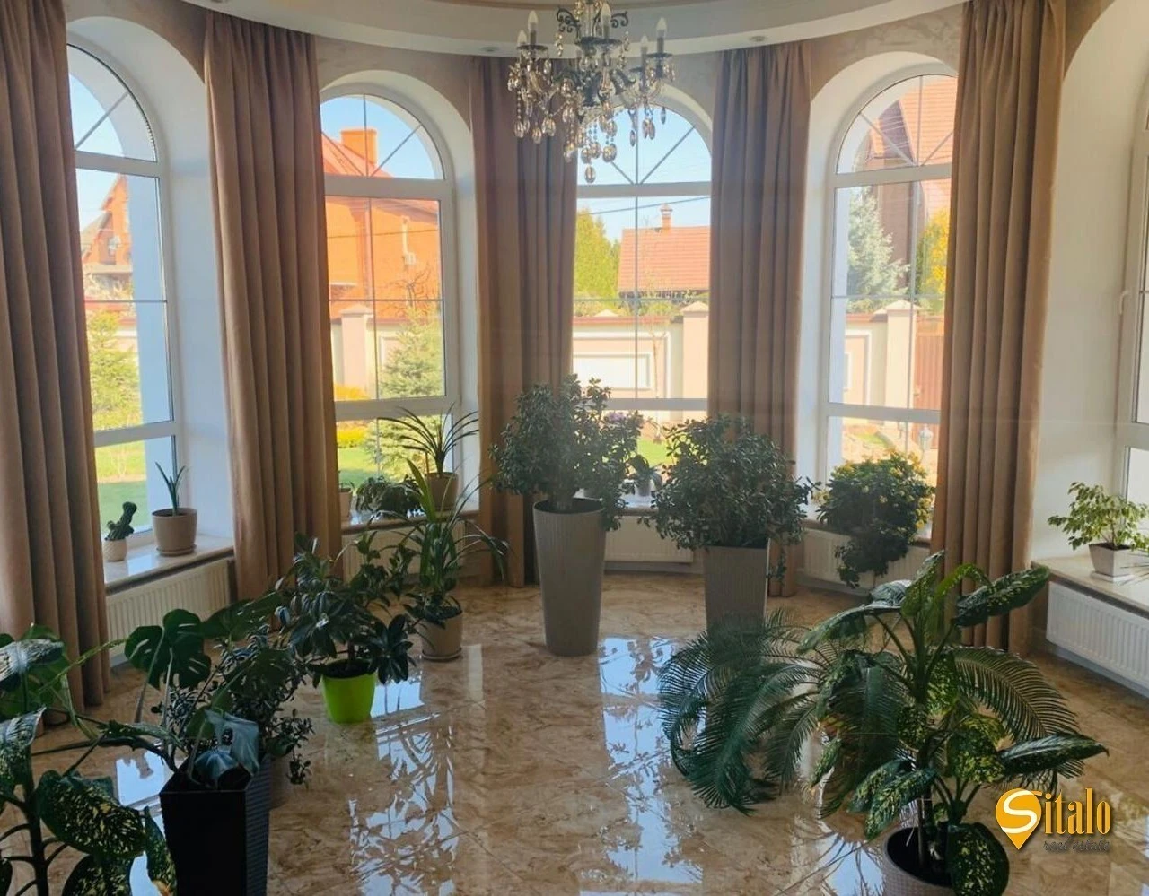 Оренда будинку 750 м², Передова вул.