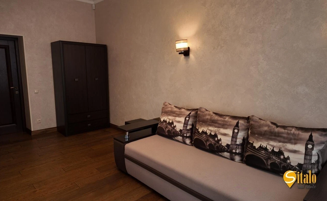 Оренда будинку 750 м², Передова вул.