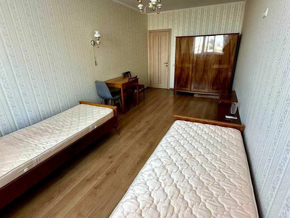 Квартира. Київ, Наталії Ужвій вул.