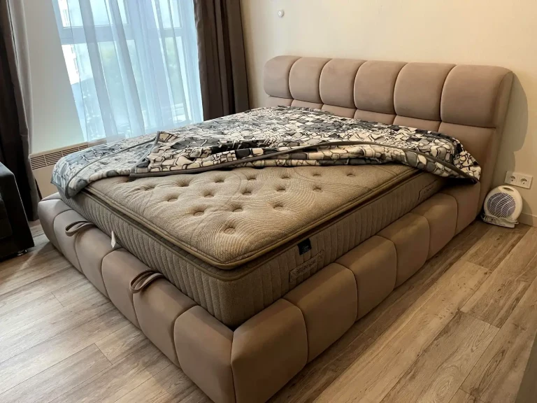 Оренда квартири 1-кімн. 45 м² 8/22 пов.