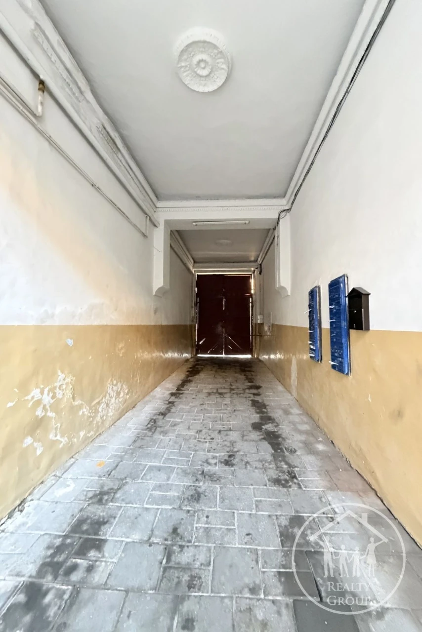 Продам 3к квартиру в центрі | Два входи  |  Оперний | Магнус