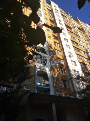 Продаж 2х кім кв по вул.Шалімова,23А, з видом на парк, Відра