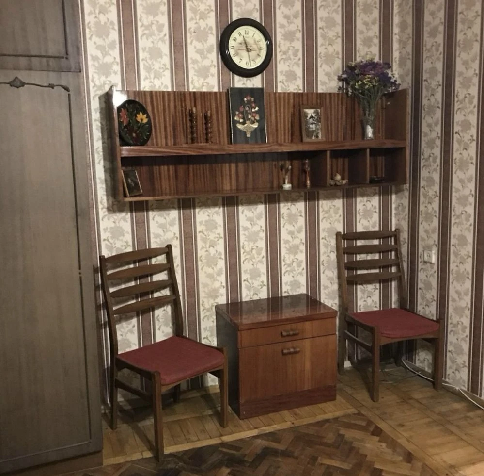 Продаж 2-х кімнатної квартири від власника. Харьківське шосе