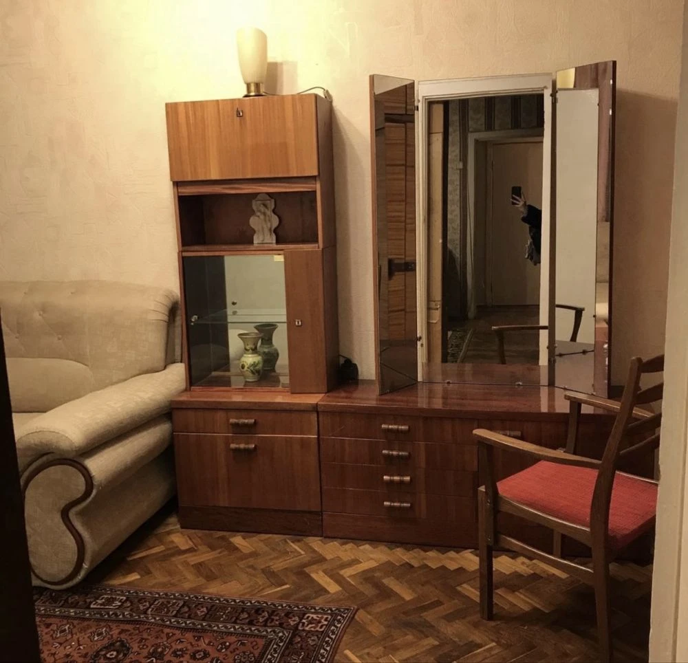 Продаж 2-х кімнатної квартири від власника. Харьківське шосе