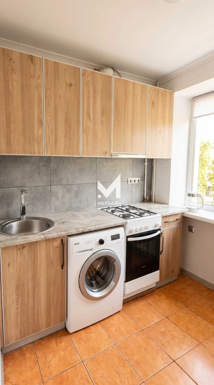 Продам 2к квартиру на Павловом Поле, м. 23 Августа 2 минуты,